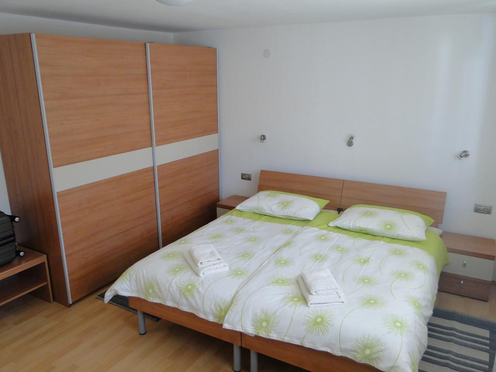 Apartma Jezero Most Na Soci Ngoại thất bức ảnh
