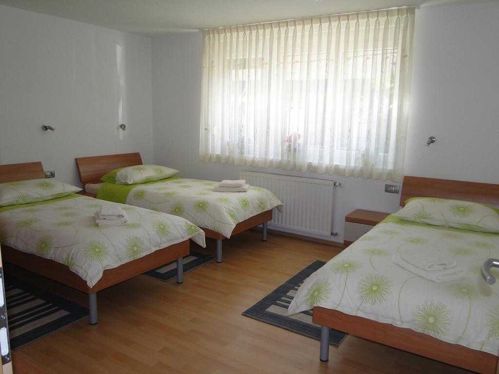 Apartma Jezero Most Na Soci Ngoại thất bức ảnh
